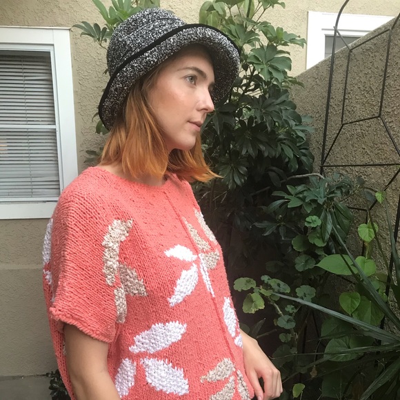 Vintage black/white cotton hat